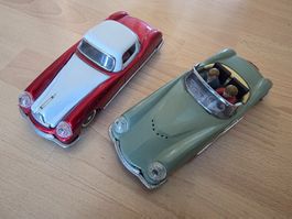 2 Blech Modell Autos - ca 40 Jahre alt - ca 20cm an Länge