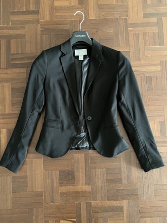 Schöner Blazer in der Größe 34