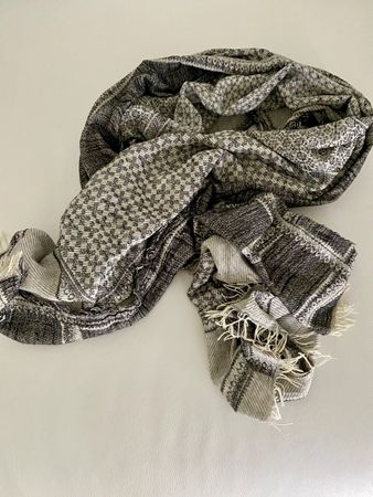 Zara Halstuch Schal