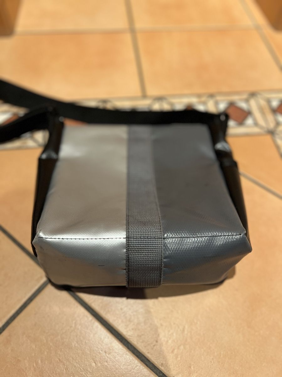 Borse da donna: Handtasche, Fröhlich, Schwarz – Usato da Grindelwald venduto da wand_24 1