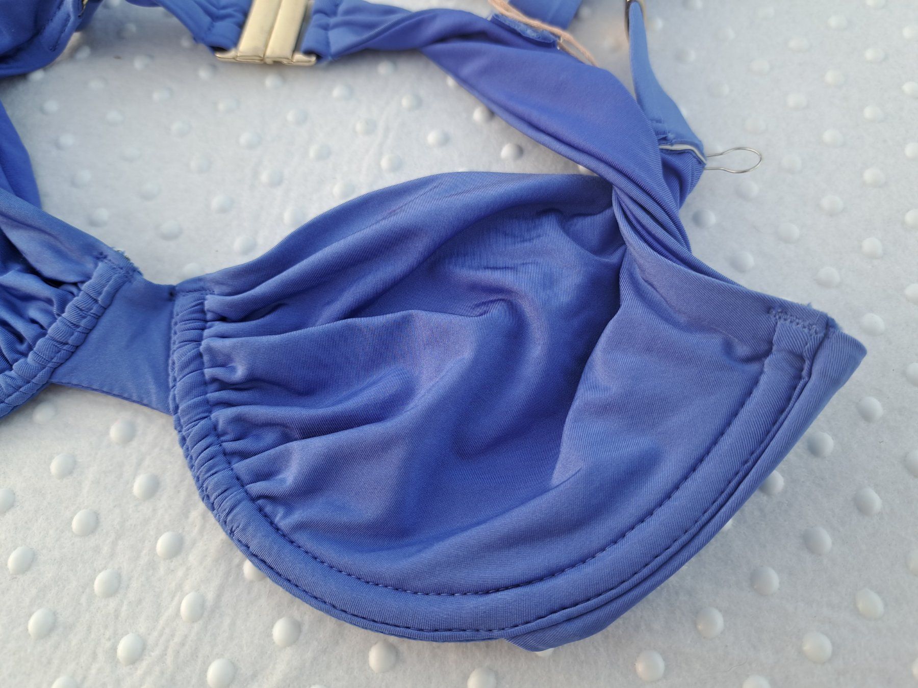 Costumi da bagno & Bikini: Manor Bikini-Top, Grösse 75A, Neu mit Etikett – Nuovo (secondo la descrizione) da Gysenstein venduto da joshuas81 1