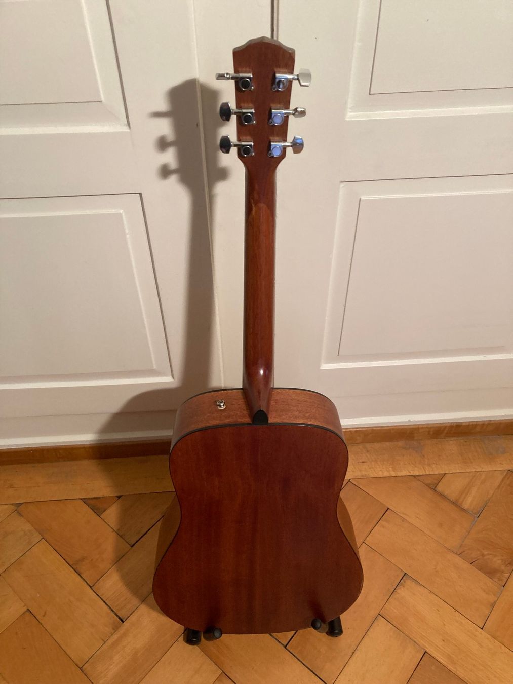 Fender Strumenti musicali: Fender Acoustic Guitar Lefthanded – Usato da zürich venduto da Acanto 2