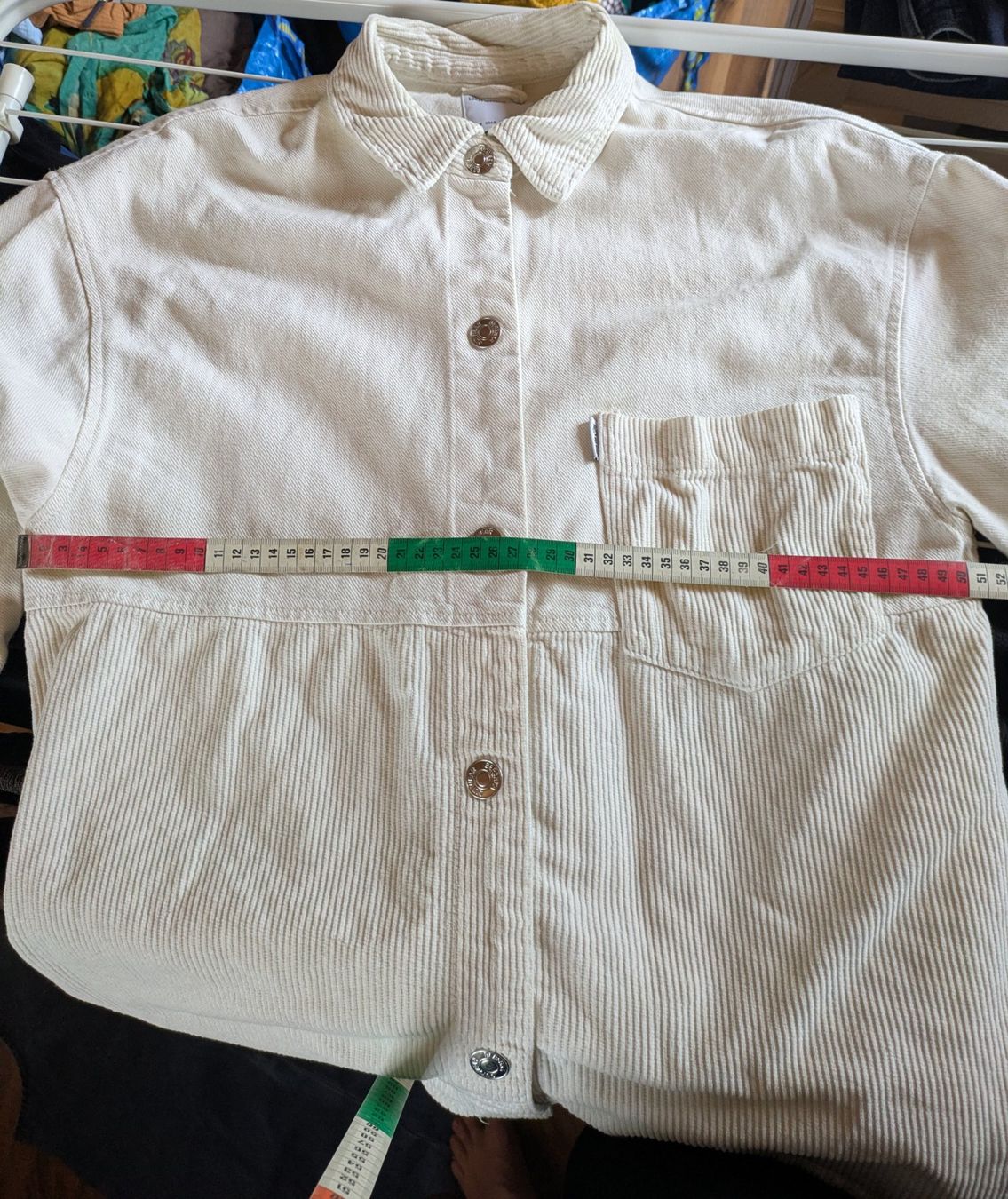 Bershka Camicette: Cord/Jeans - Hemd, Grösse S – Usato da Schwyz venduto da Magdalena86 6