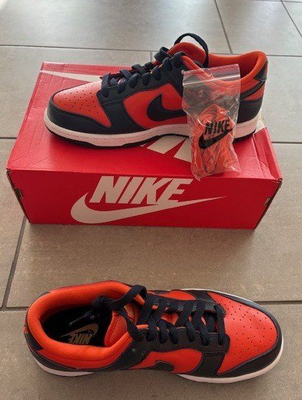 Nike Scarpe da uomo: NIKE DUNK LOW SP - Univ Orange/Marine - EU42.5 – Nuovo e nell'imballaggio originale da Eggenwil venduto da alecato