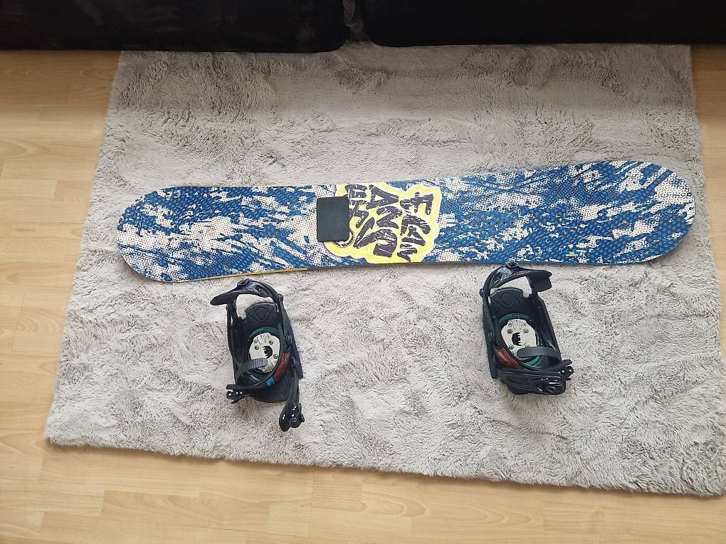 Board: Elan Answer Snowboard – Usato da Zürich venduto da Viviennedora