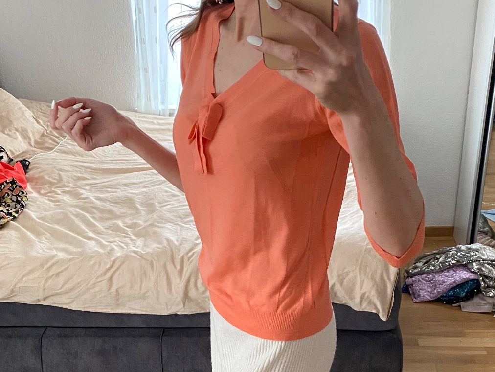 Tara Jarmon Maglioni & Felpe: Tara Jarmon S-M Wolle Pullover Orange – Usato da Thalwil venduto da olh_7cpg 2