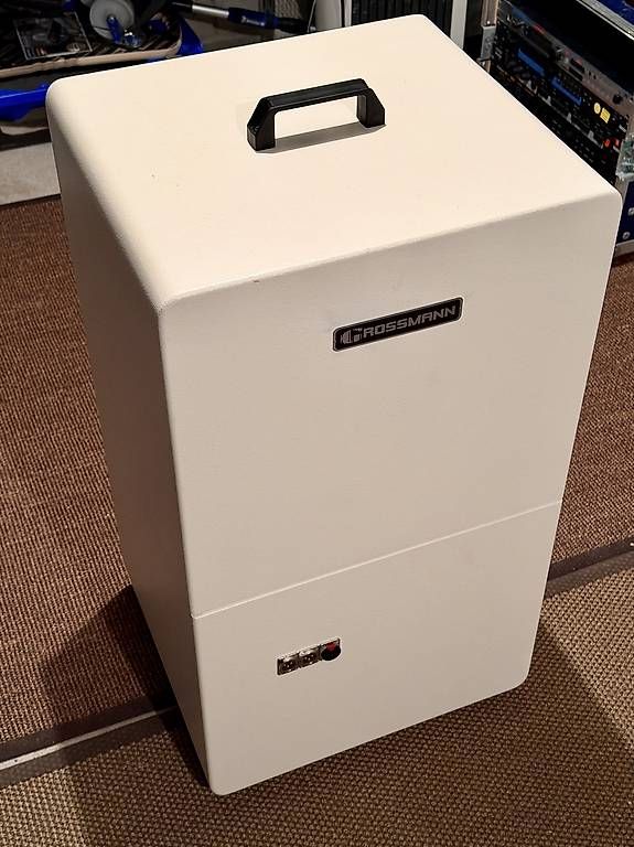 Strumenti musicali: Grossmann SG-Box Isobox mit Celestion Vintage 30 – Usato da Baden venduto da bieusdihei