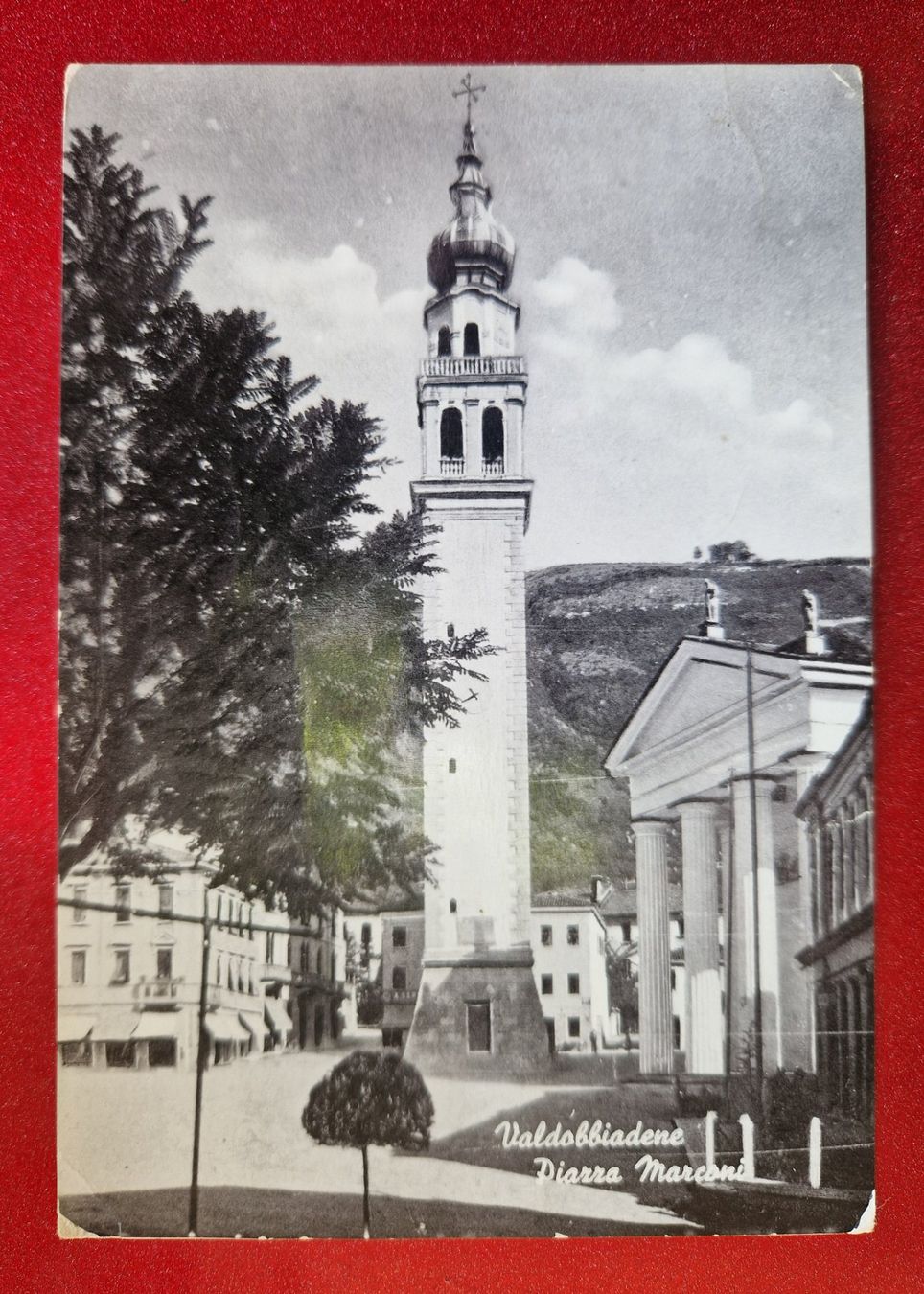 Cartoline postali: Valdobbiadene Piazza Marconi 1955 – Usato da Melchnau venduto da Fishel