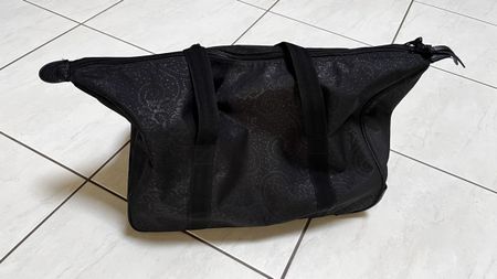 Dakine Reisetasche mit Rollen & Teleskopgriff – 35 l
