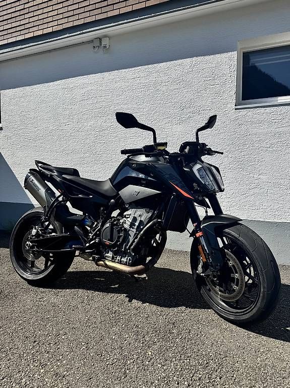 KTM Route: Ktm 890 Duke R – D'occasion à Unteriberg par FOD_GmbH96