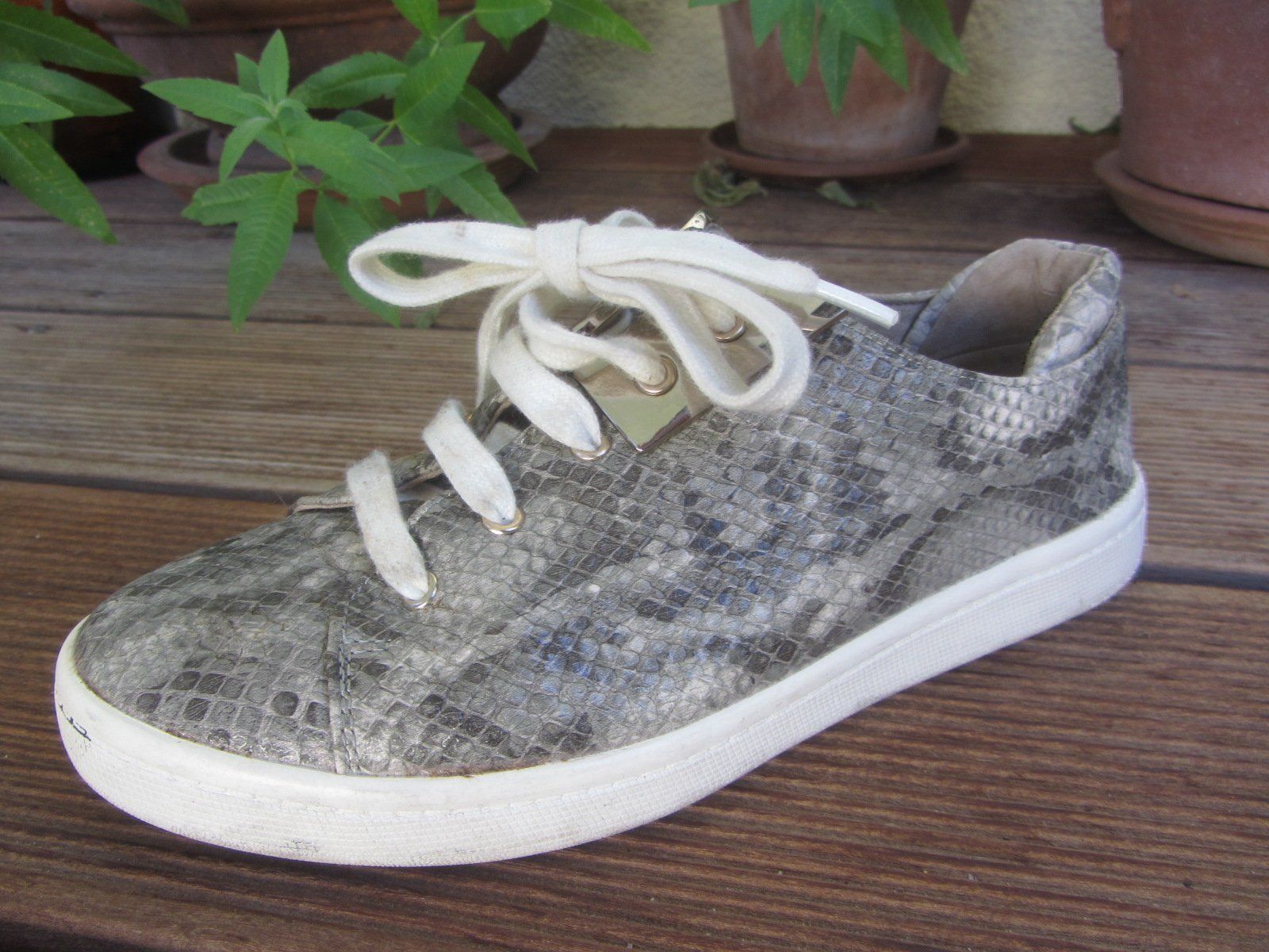Stradivarius Chaussures femmes: STRADIVARIUS - Reptil Print Sneaker 36 – D'occasion à Zürich par Diazaio 1