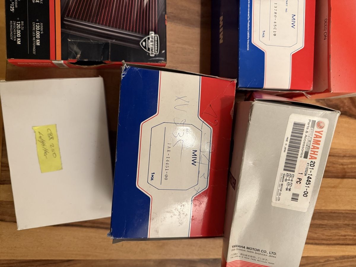 Tutti pezzi di ricambio auto: Luftfilter Paket – Nuovo e nell'imballaggio originale da Buochs venduto da 18-84 4