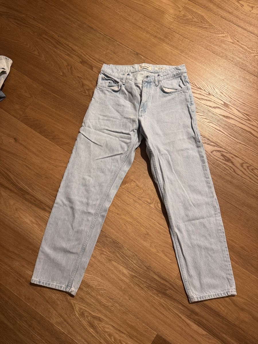 Pull&Bear Jeans: Pantalon Pull&Bear taille 38 EU – Usato da Le Mont-sur-Lausanne venduto da nat_kt2b 2