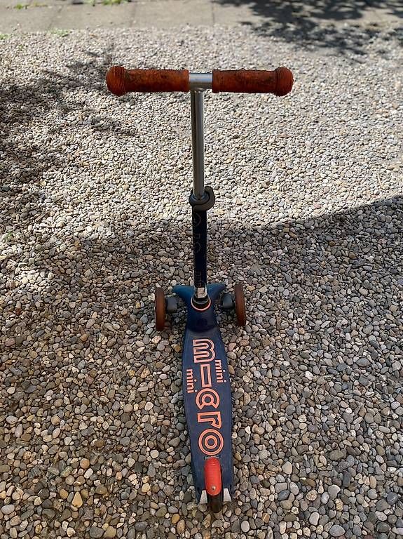 Micro Kickboard: Micro Mini Deluxe Scooter – D'occasion à Zürich par ofricker 1