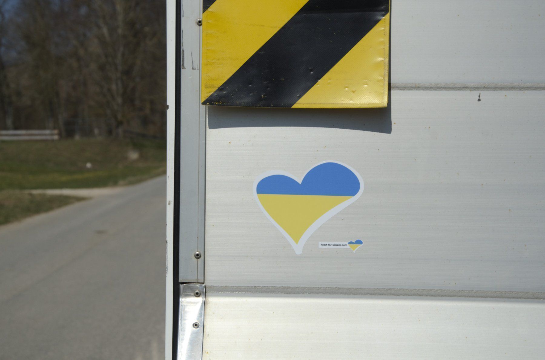 Aufkleber: Sticker - Heart for Ukraine – Neu und originalverpackt aus Siblingen von goodprice24 3