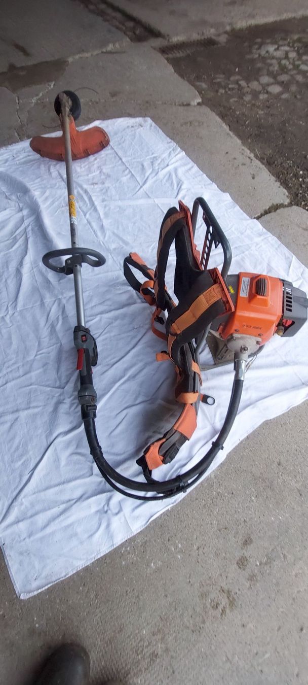 Stihl Rasenmäher: Freischneider Husquarna – Gebraucht aus Auswil von jersymax