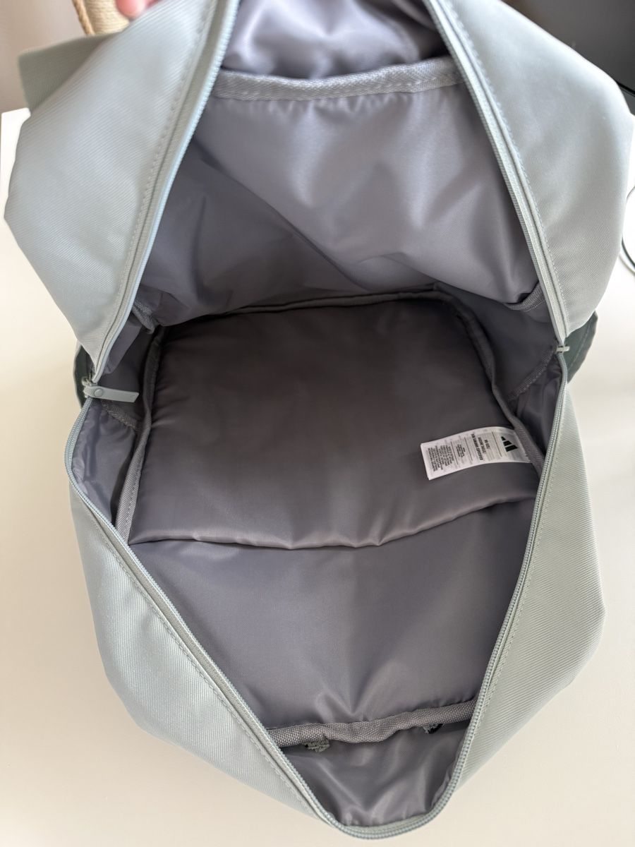 Adidas Zaini: Adidas Rucksack hell blau – Nuovo (secondo la descrizione) da Zürich venduto da FionaLuzia 2
