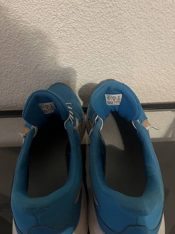 Herrenschuhe: Chaussure asics  – Gebraucht aus Chavannes-Renens von luc_52p8 3