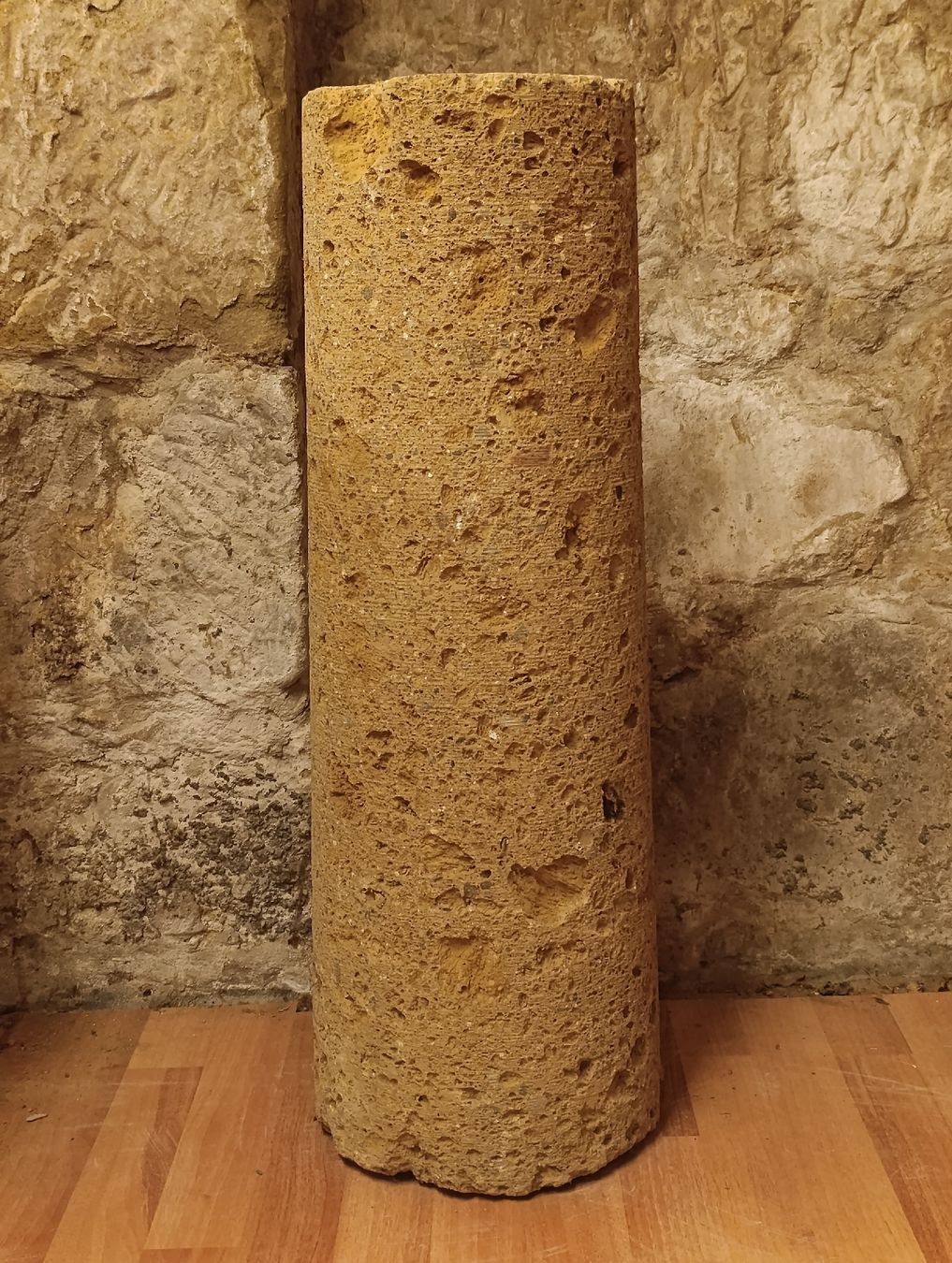 Sculture & Statue: Historische Säule aus Naturstein  – Usato da Hochfelden venduto da Relict 1