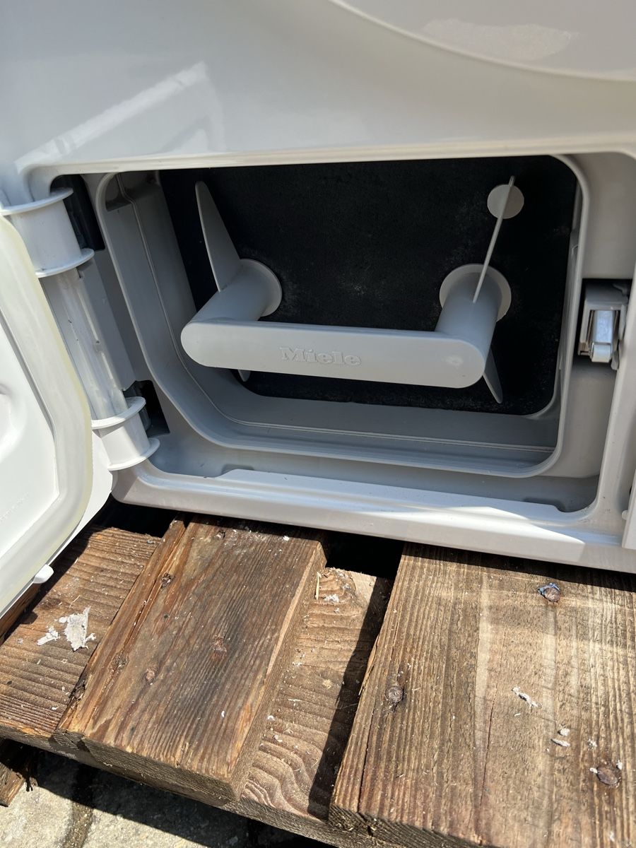 Miele Asciugatrici: Wäschetrockner Miele TKB350WP WTplus Eco CH – Usato da Villarepos venduto da Jonleu 5