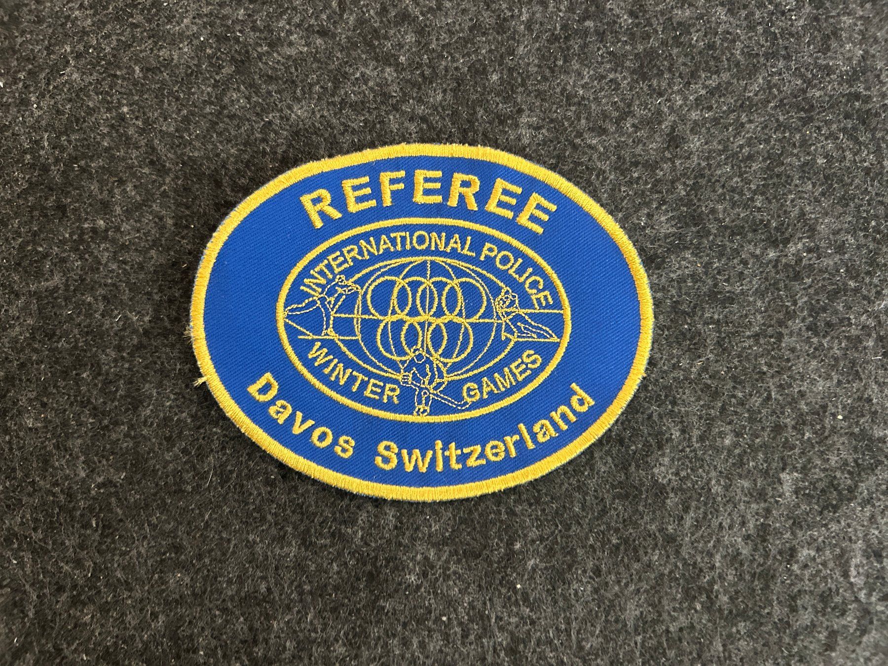 Placchette & Badge: Patch, Referee International Police Winter Games Davos – Usato da Berikon venduto da DGC-1995