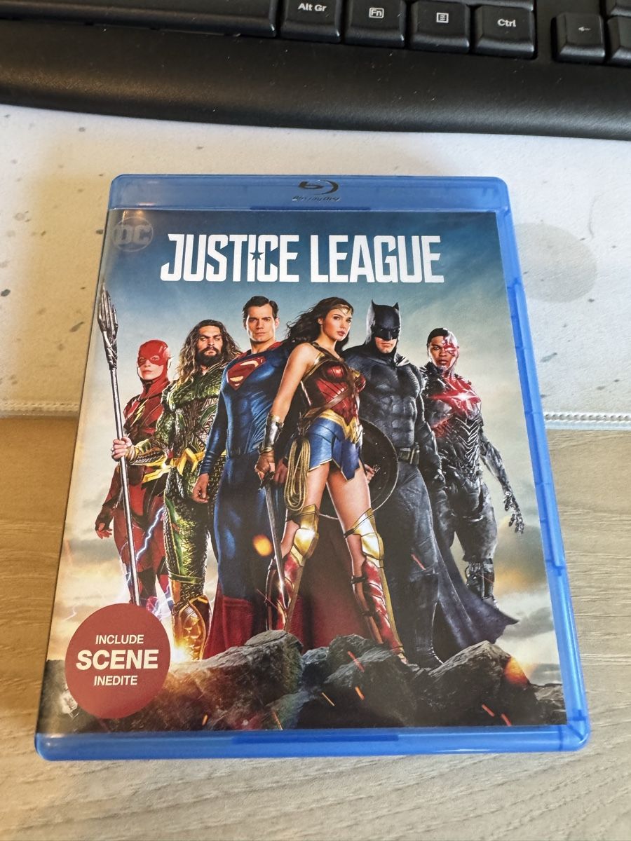 Tutti i DVDs: Blu-ray Justice League - Scene Inedite! – Usato da Viganello venduto da BlackPanda0003