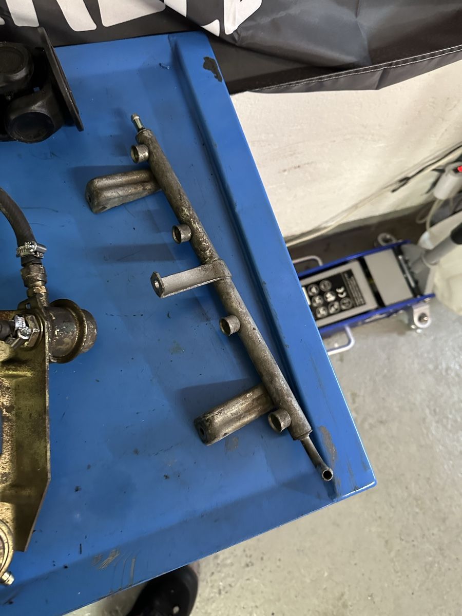 Alfa Romeo Tutti pezzi di ricambio auto: Alfa 75 Twin Spark – Usato da Kriens venduto da alfaracer 3