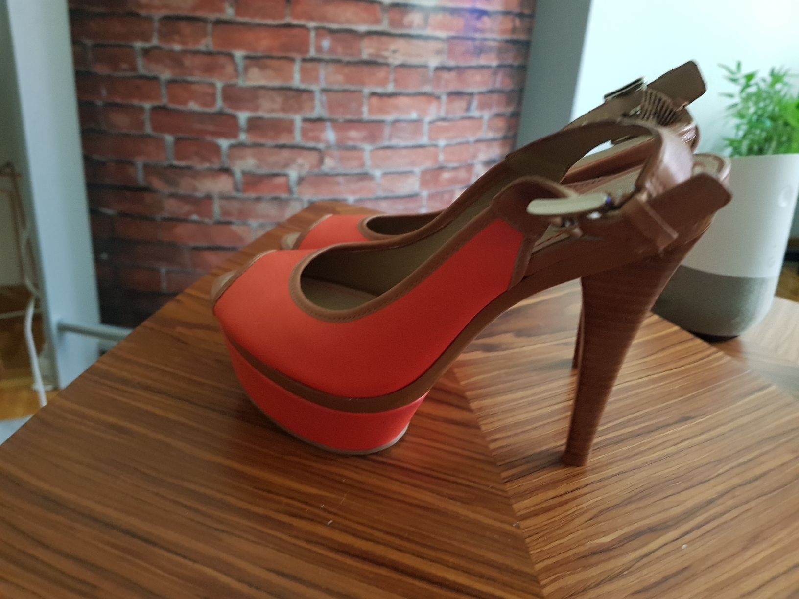 Scarpe da donna: Chaussures Minelli . – Usato da Lausanne venduto da durranis