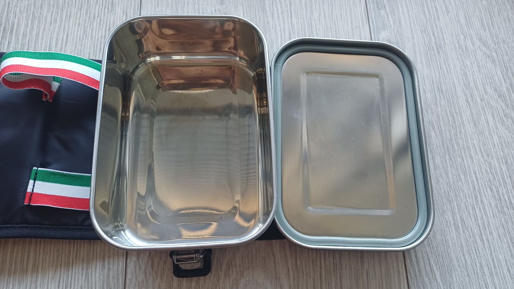 Recipients et similaires: Ensemble pic-nic lunch box Panerai – D'occasion à Le Lignon par ghet 5