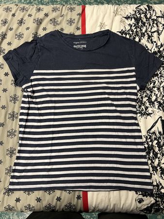 T-Shirt Angelo Litrico blau gestreift Groesse L neuwertig