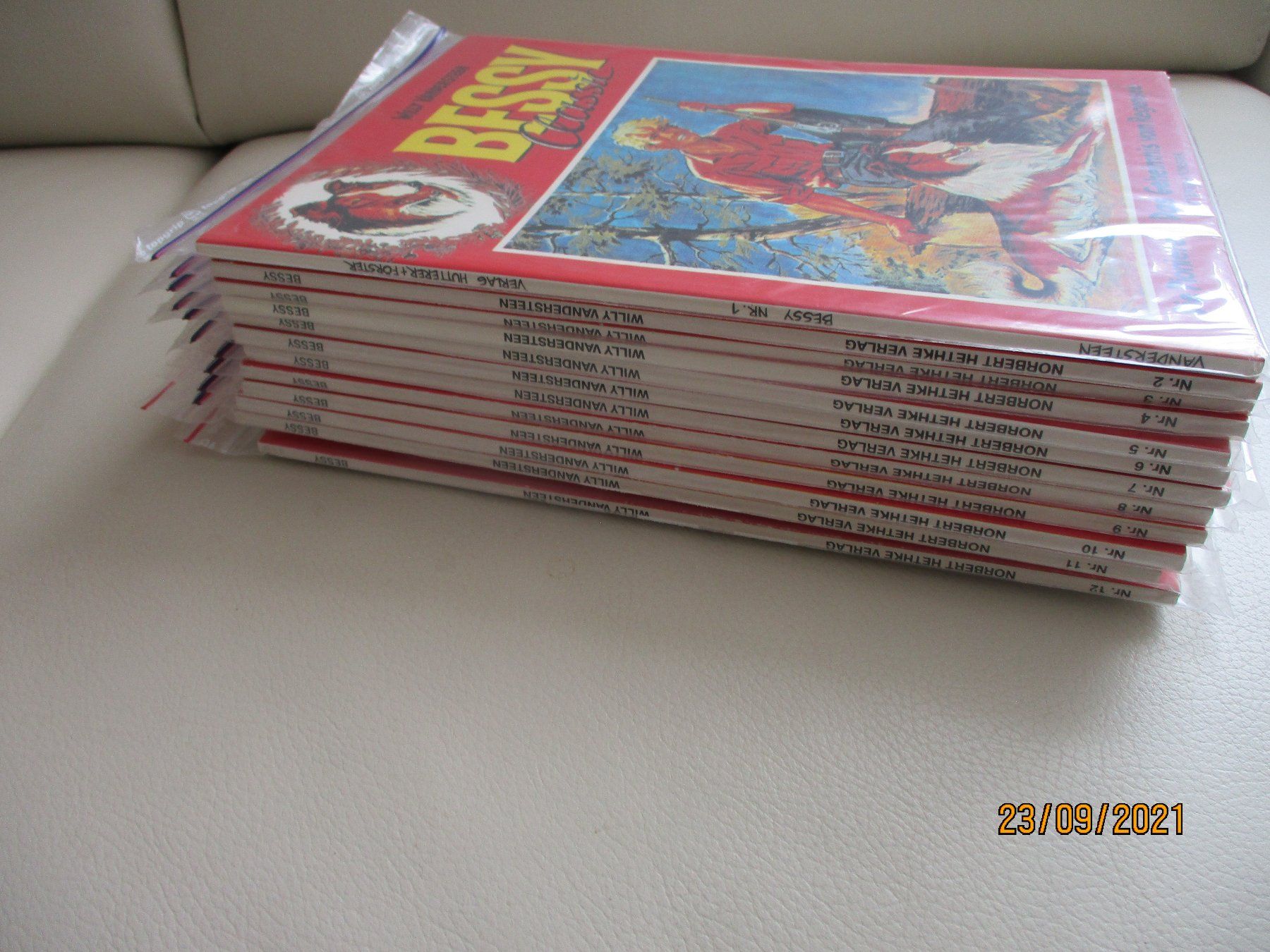 Fumetti: Bessy Classic Nr. 1 - 12 komplett Softcover Comic – Nuovo (secondo la descrizione) da Liestal venduto da Disc-Point 7