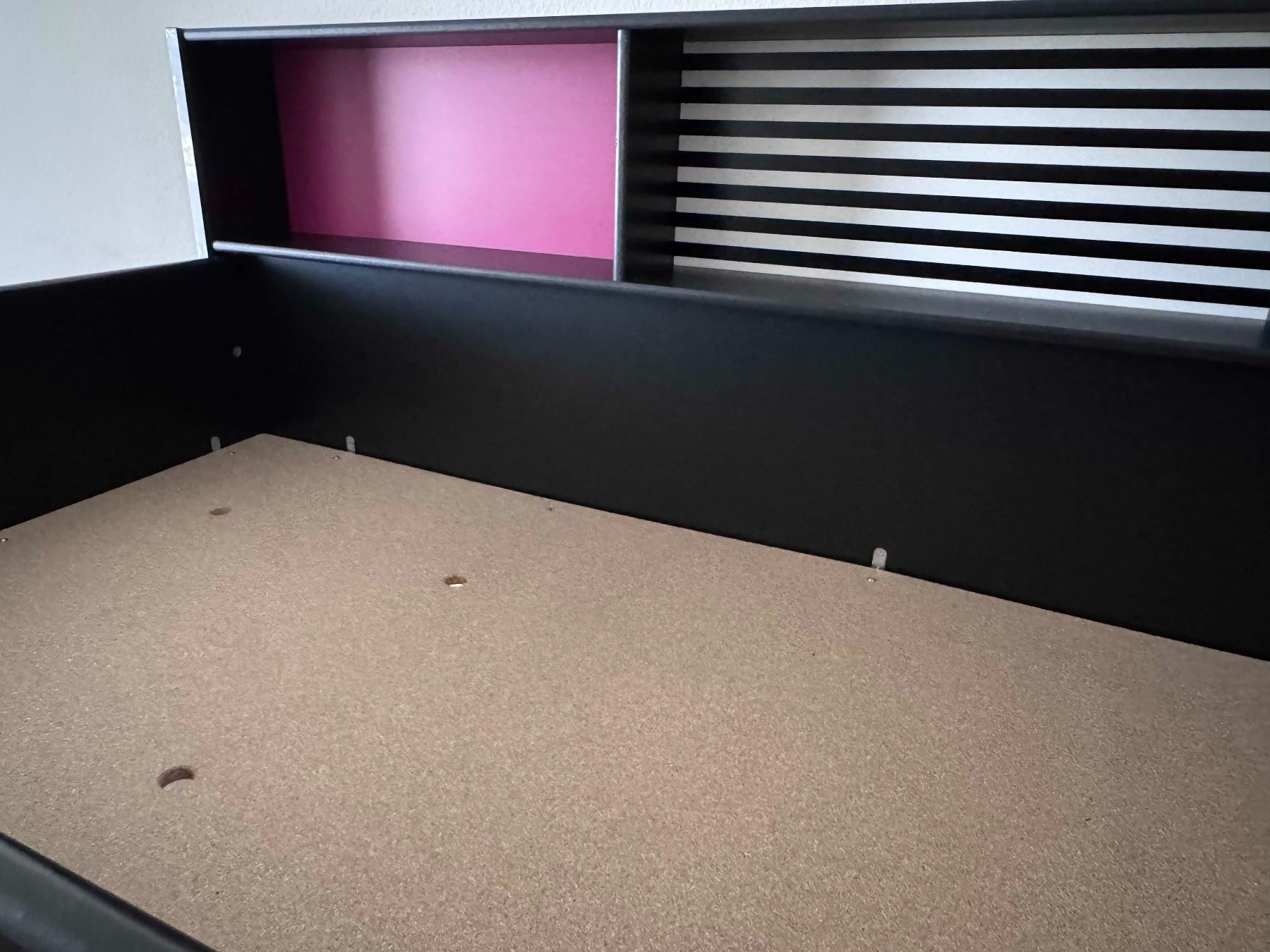 Conforama Letti: Hochbett schwarz lila / blau – Usato da Zürich venduto da istvanfarkas 7