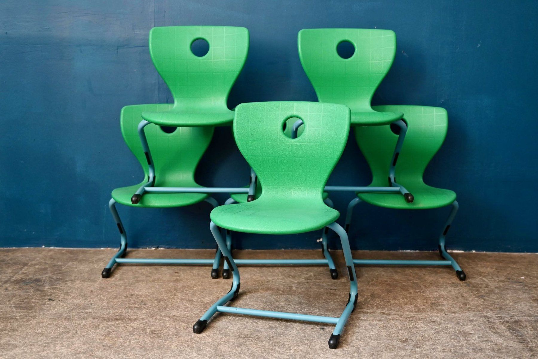 Sedie: Chaise Pantoswing de Verner Panton design danemark – Usato da COLMAR venduto da Sophiebellelurette 5