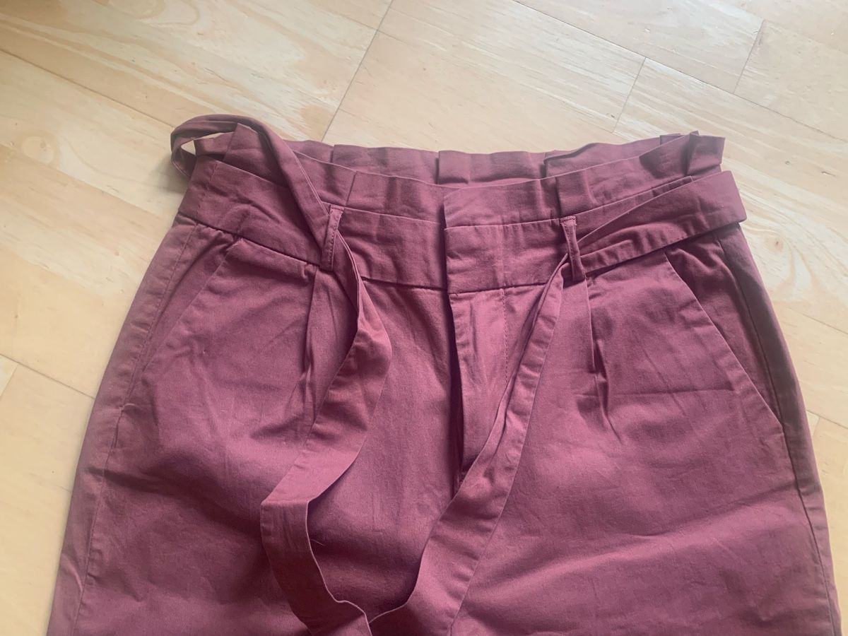 Only Hosen: Paperbaghose von Vero Moda – Gebraucht aus Winterthur von neelom