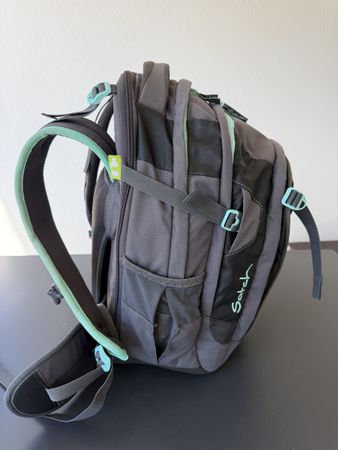 Schulrucksack Satch grau mint. Guter Zustand