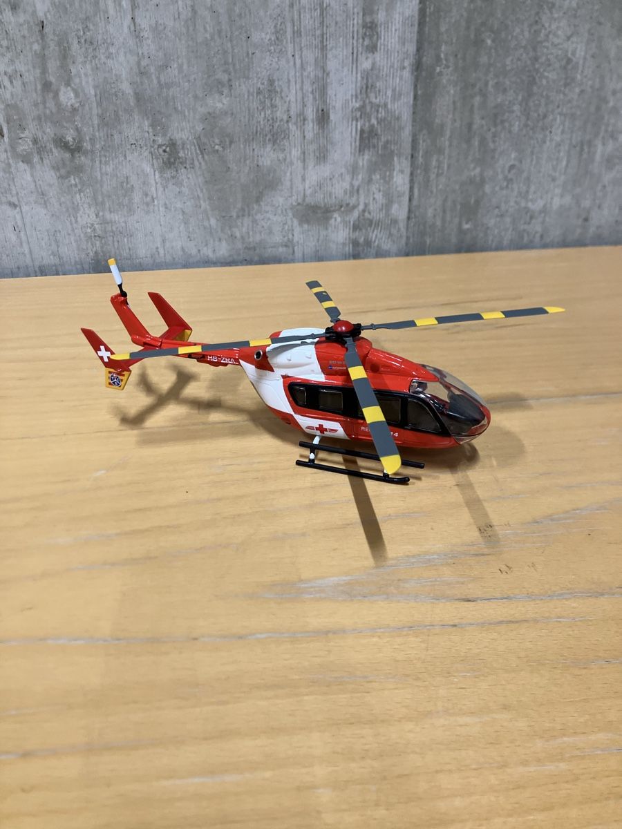 Rega Modellbausätze & Standmodelle: Modell Helikopter EC 145 REGA – Neu und originalverpackt aus Sion von jfi_vxz7 2
