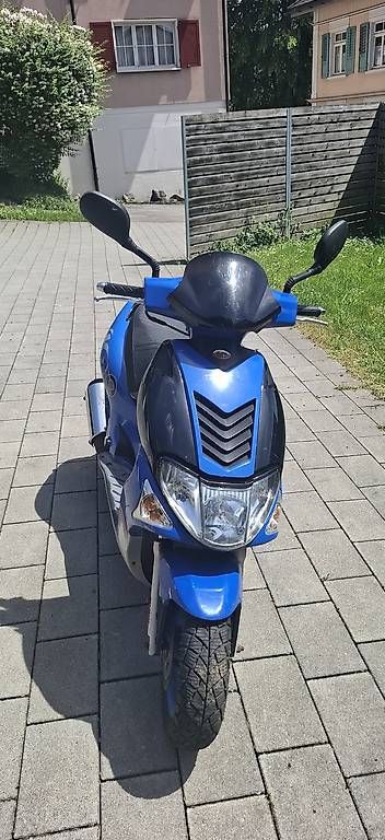 Scooter: Roller zu verkaufen – Usato da Krummenau venduto da JUf_dpc7 3