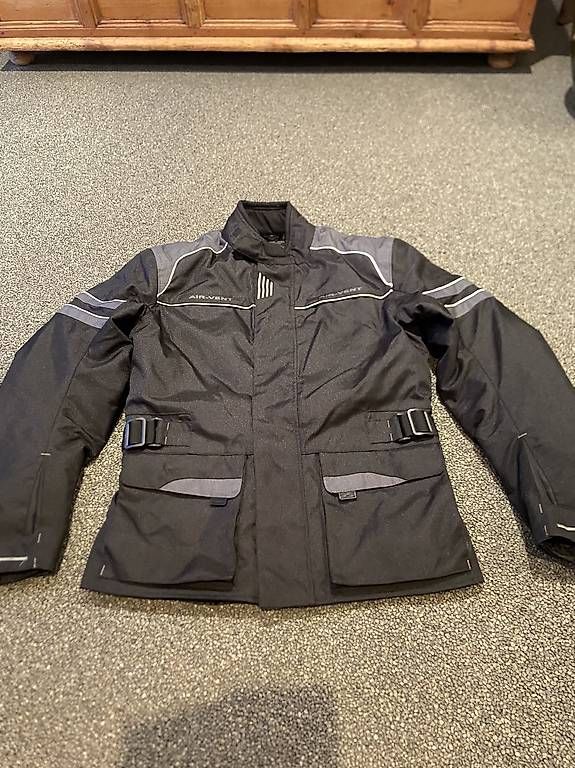 Jacken: Motorjacke Vengo – Gebraucht aus Gurbrü von Litteria72