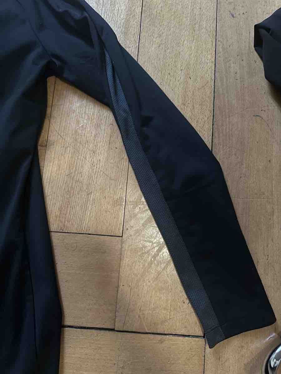 Nike Maglioni & Felpe: Nike Dri-FIT Pullover schwarz Grösse S – Nuovo (secondo la descrizione) da Luzern venduto da w.welihodska 2