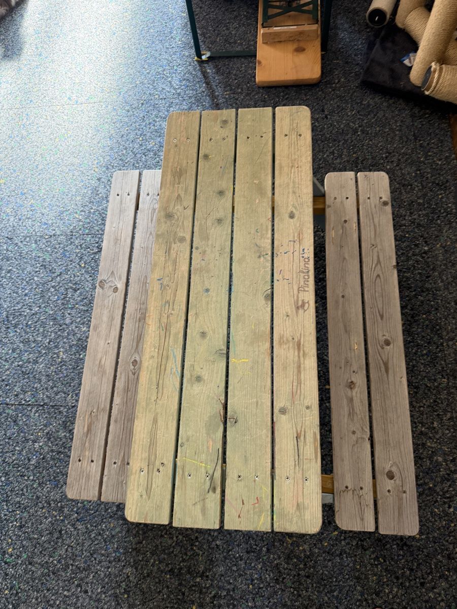 Tischset: Gartentisch mit Bänken Holz gebraucht – Gebraucht aus Zeiningen von nic_2rmd 1