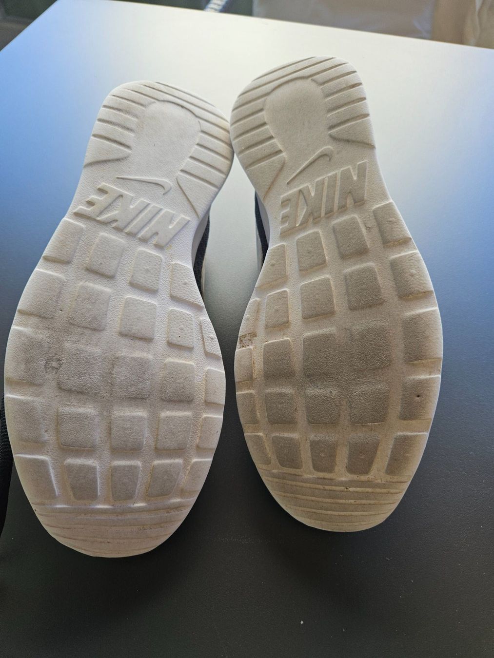 Damenschuhe: Nike Turnschuh – Gebraucht aus Basel von wurzelstein 6