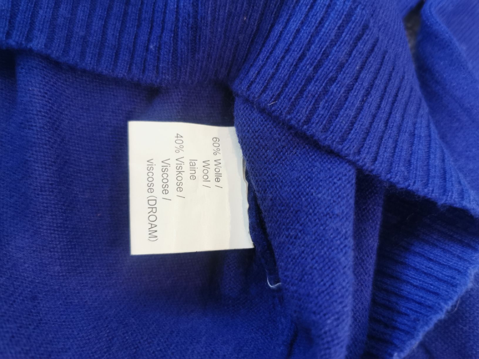 Pullover & Sweatshirts: Rollkragenpullover blau, Gr. S, Wolle/Viskose, Adler Mode – Gebraucht aus Erlenbach ZH von alisamilana 2