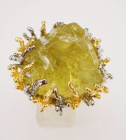 Ungescliffener gelb-grüner Edelstein Ring