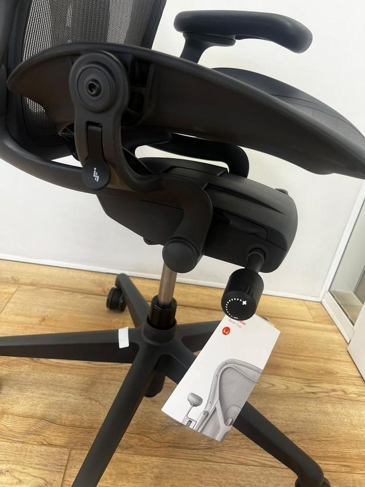 Herman Miller Sedie: Herman Miller Aeron Remastered Neu – Usato da Purmerend venduto da Offeco 6