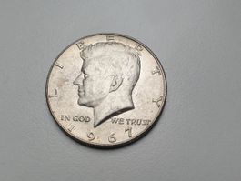🇺🇸  USA Kennedy Half Dollar 1967 UNC silver 11.5g .400