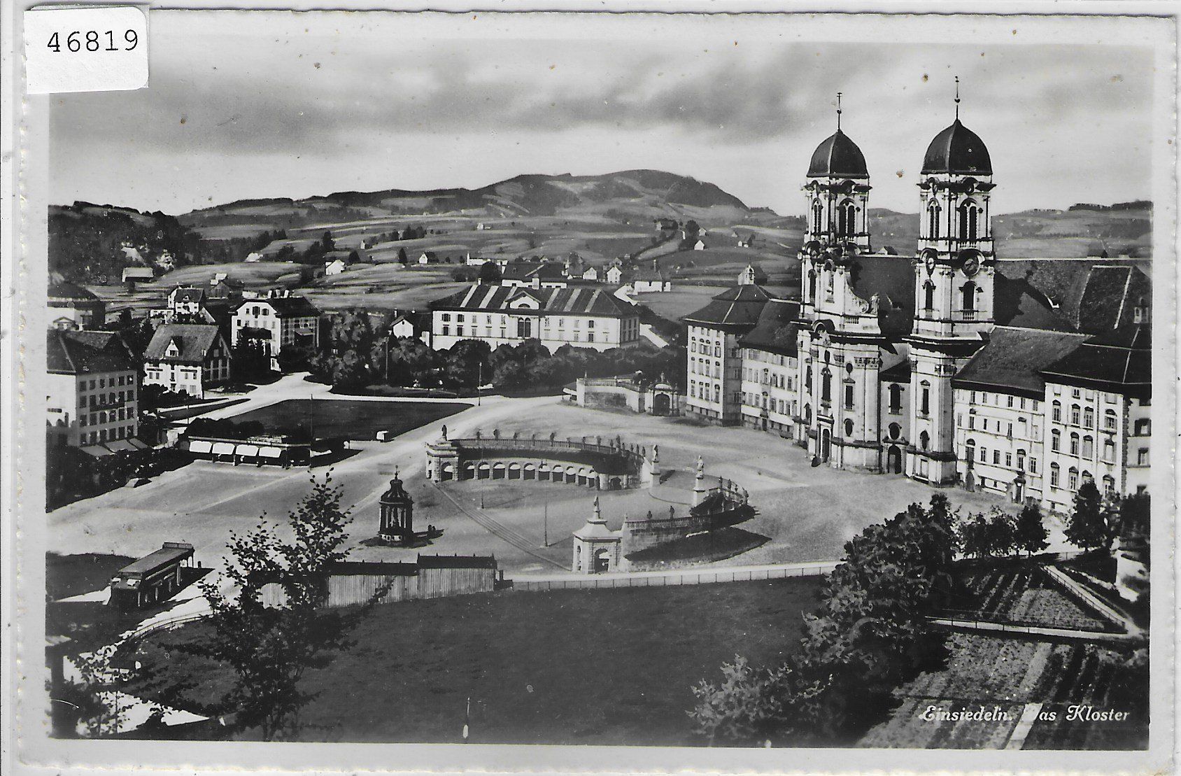 Cartoline postali: Einsiedeln das Kloster und das Dorf – Usato da Ettingen venduto da Kartenplanet