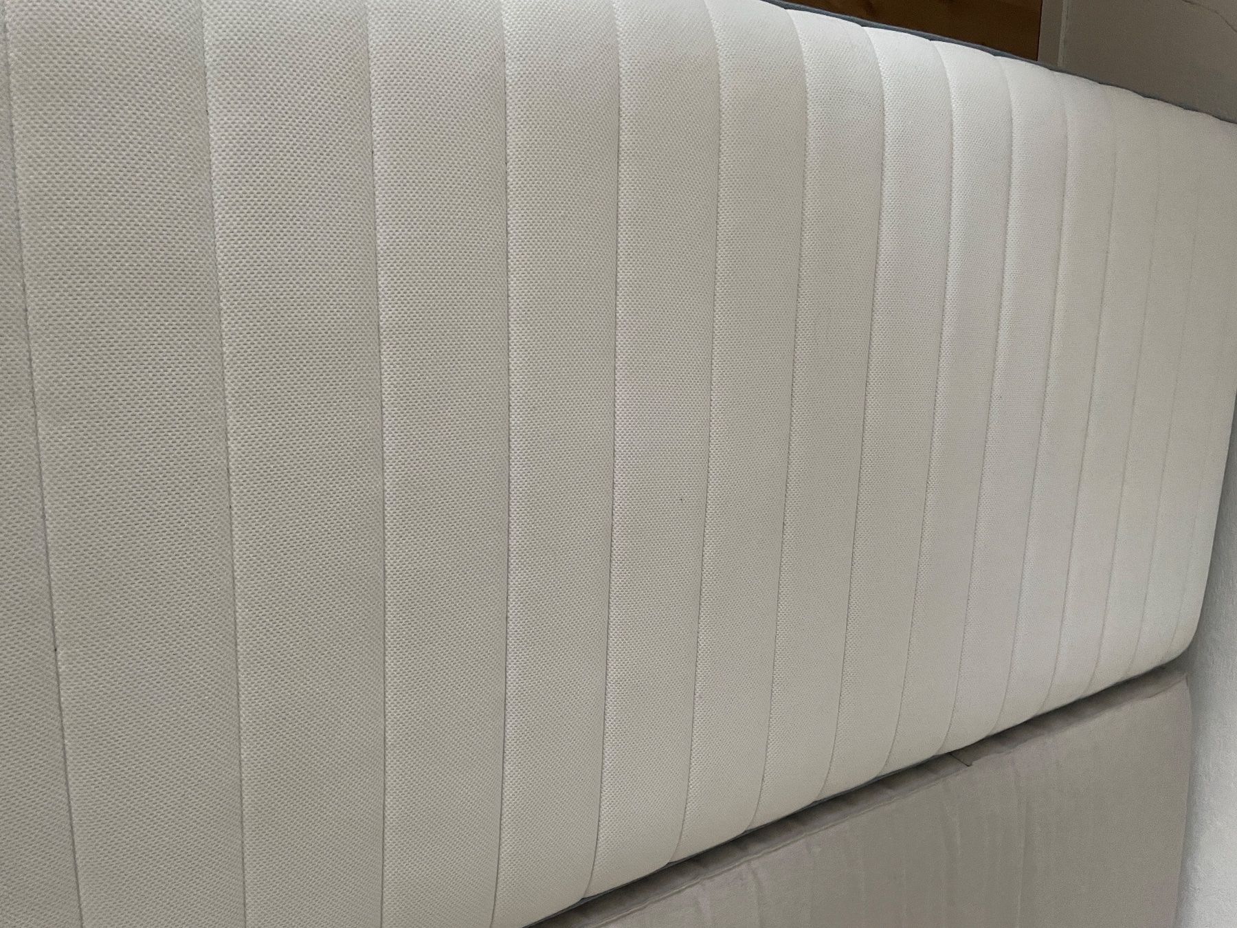 Ikea Betten: IKEA Utaker avec les matelas, état comme neuf – Gebraucht aus Colombier VD von Andrii_ 1