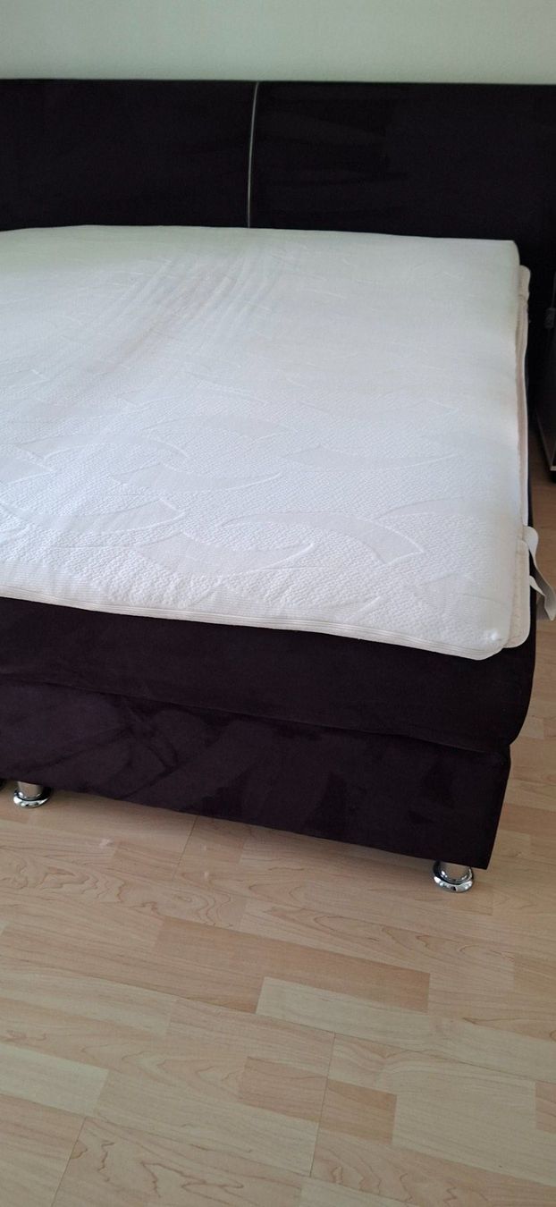 Letti: Doppelbett mit Topper Boxspringbett – Usato da Wil SG venduto da Paco.2222 1
