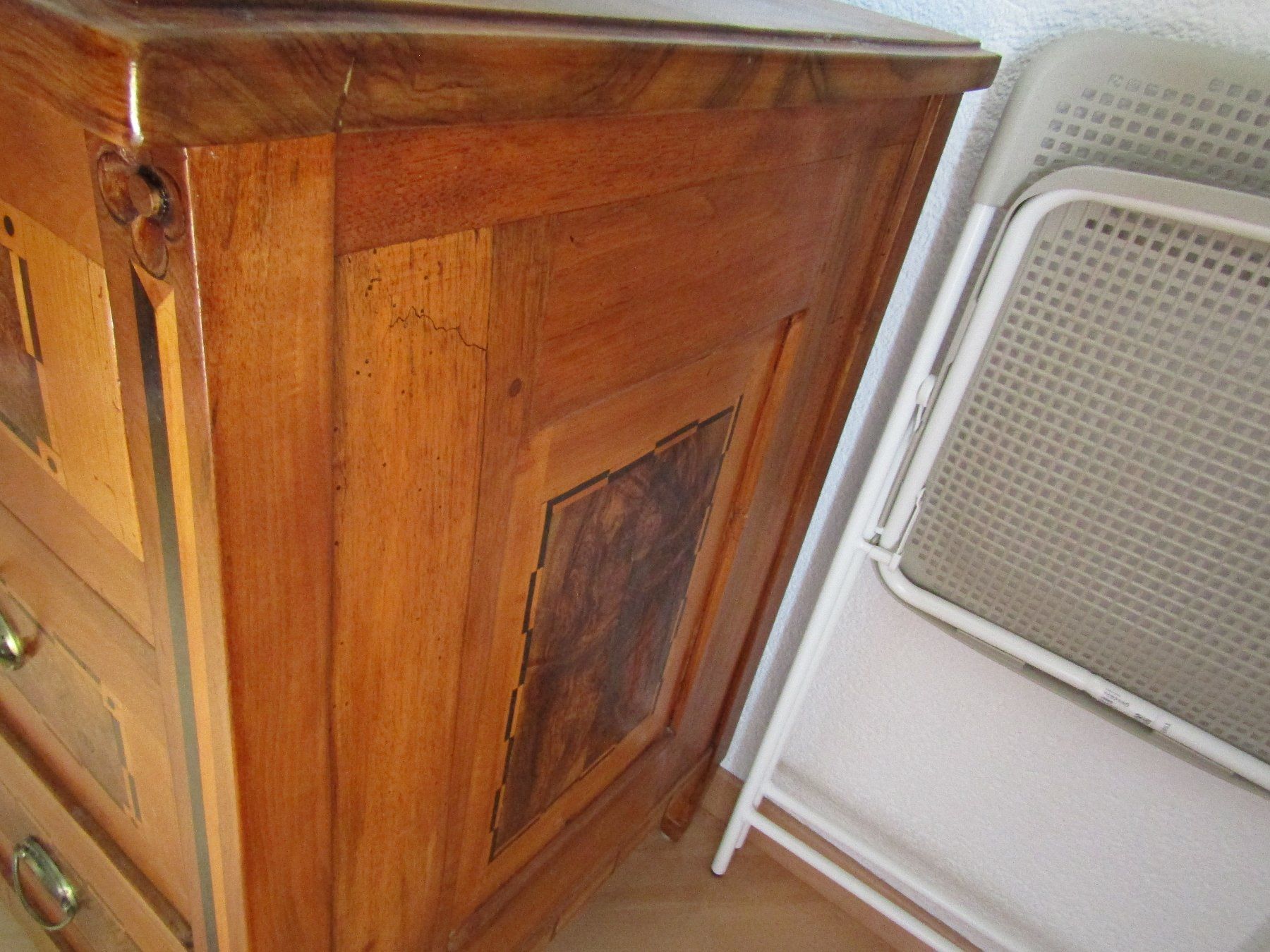 Commodes: Kommode antik - interessant -  selten – D'occasion à Herzogenbuchsee par Winigo 5