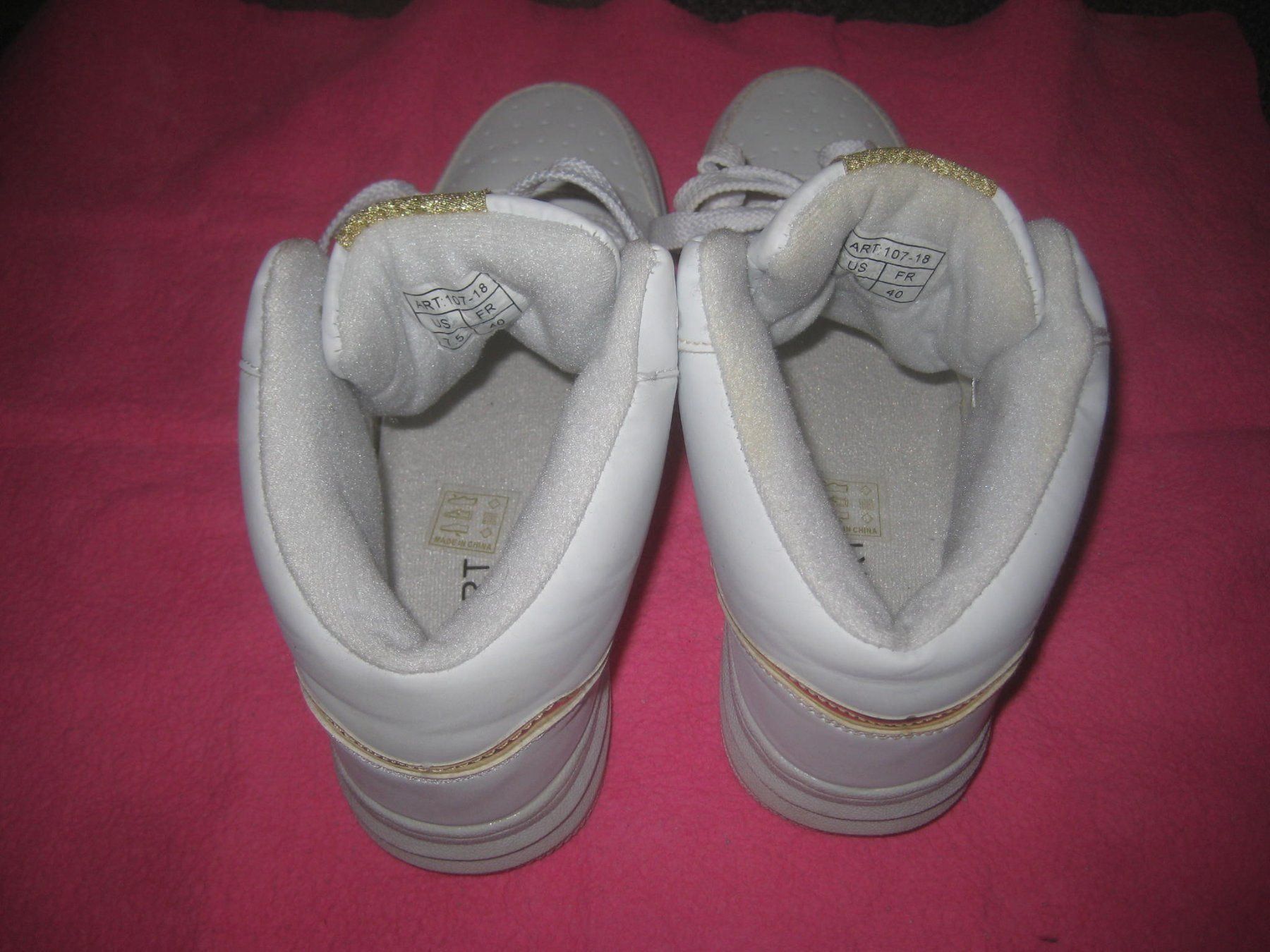 Scarpe da donna: DAMEN   SPORT  SCHUHE – Usato da Uster venduto da flocke1 3